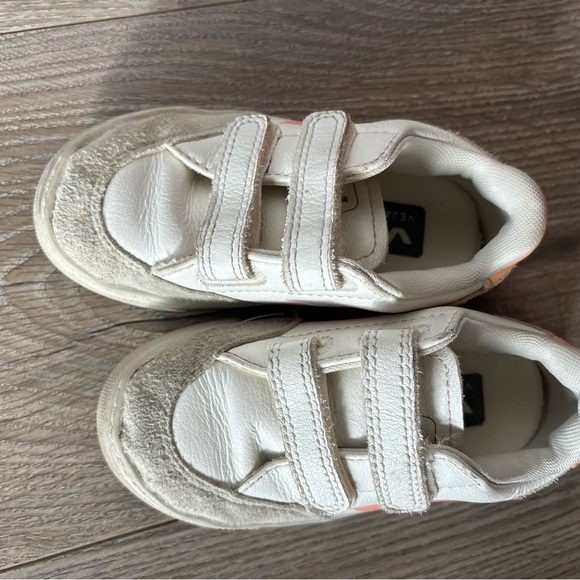 Veja Kids' White and Peach Sneakers - Picture 5 of 5